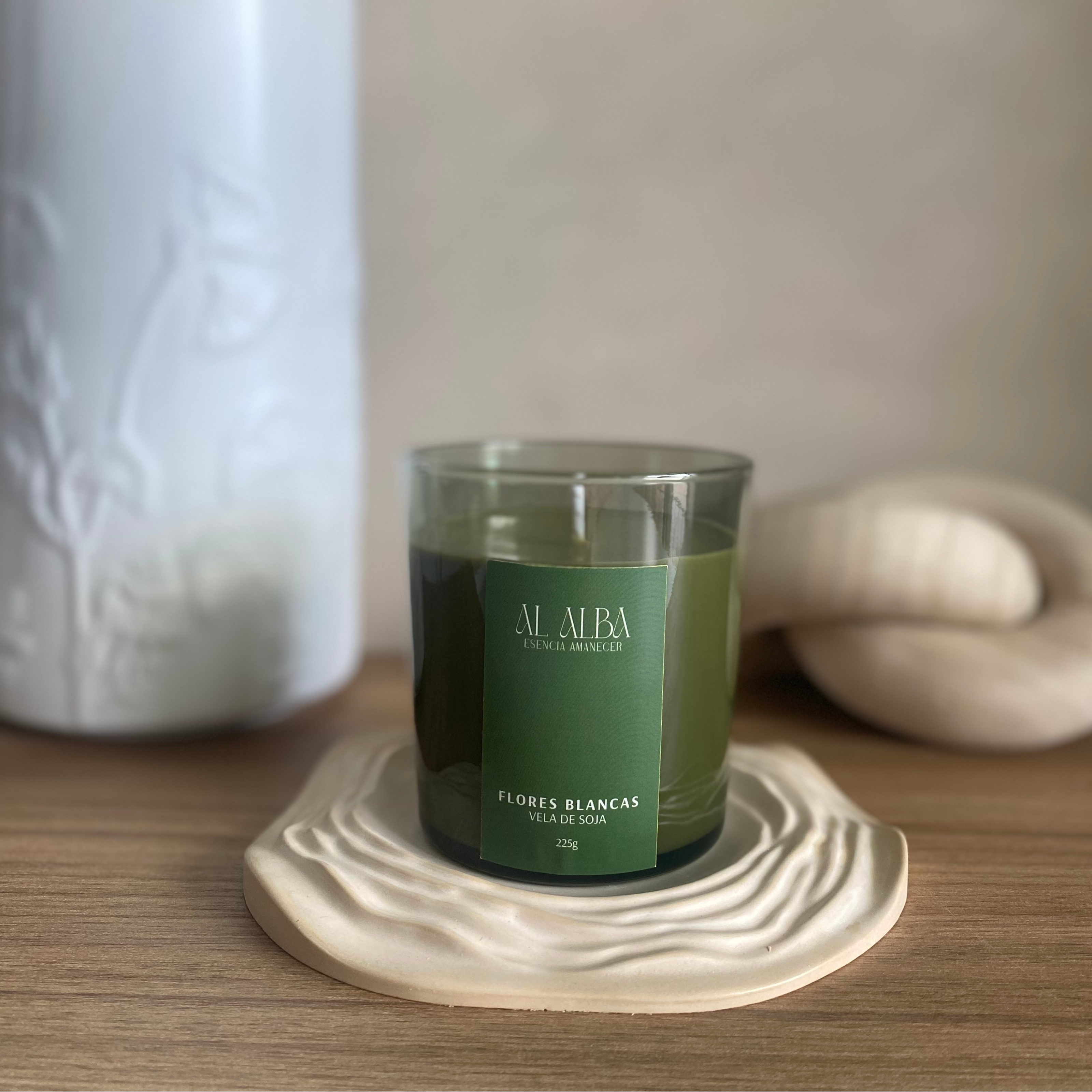 VELA FLORES BLANCAS